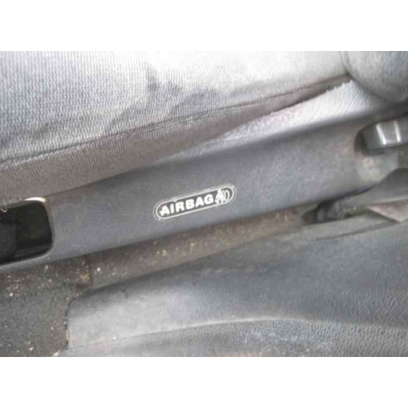 citroën xsara berlina del año 1999