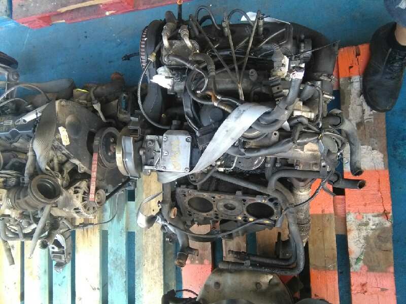 Recambio de motor completo para audi a6 berlina (4b2) 2.5 tdi referencia OEM IAM AKE <M> 