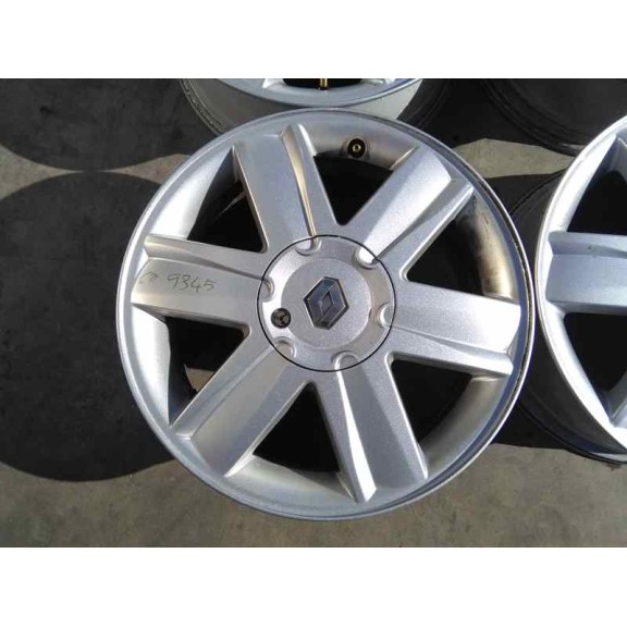 renault megane ii classic berlina del año 2003