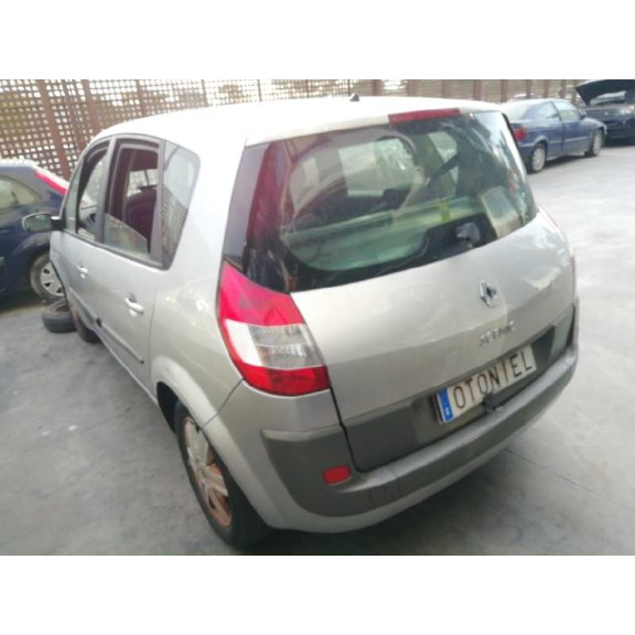 renault scenic ii del año 2006