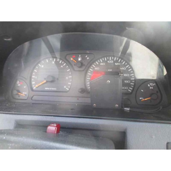 tata safari del año 2000