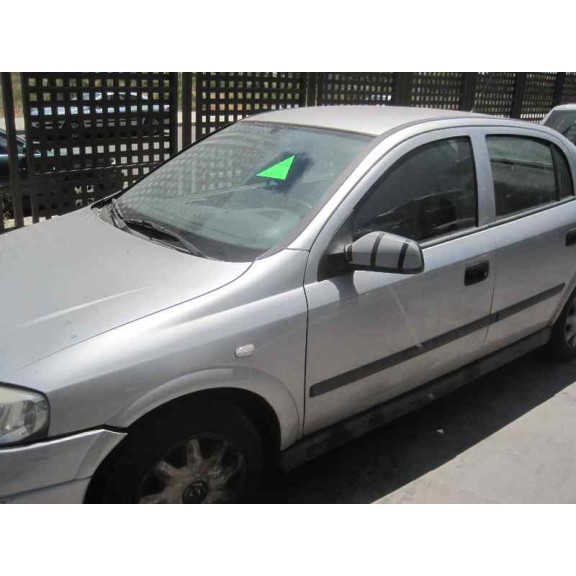 opel astra g berlina del año 1999
