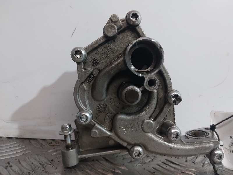 Recambio de bomba aceite para peugeot 208 1.2 12v e-vti referencia OEM IAM HM01  