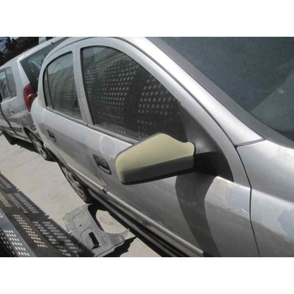 opel astra g berlina del año 1999