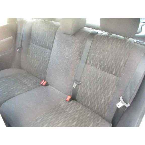 ford focus berlina (cak) del año 2003