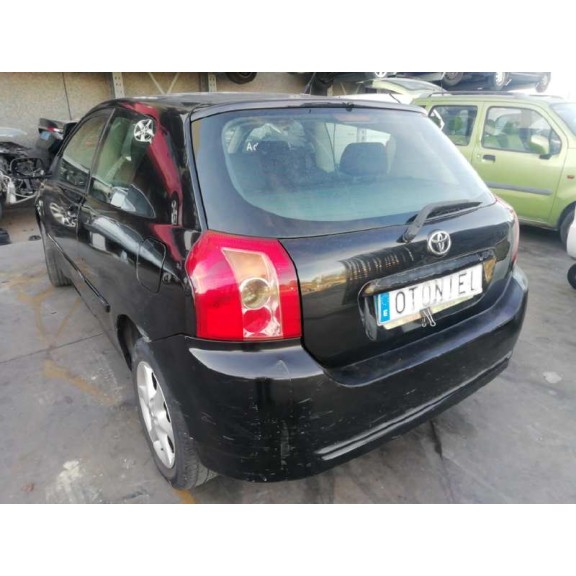 toyota corolla (e12) del año 2004