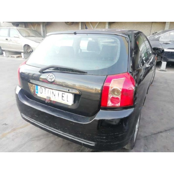 toyota corolla (e12) del año 2004