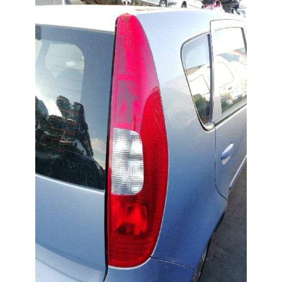 mitsubishi colt berlina 5 (z30a) del año 2005