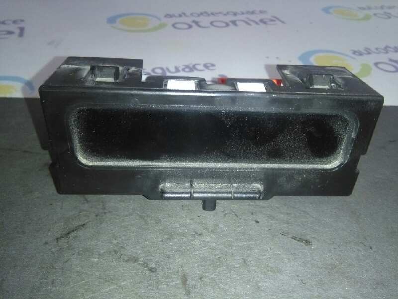 Recambio de display para renault clio ii fase ii (b/cb0) authentique referencia OEM IAM 8200028364  