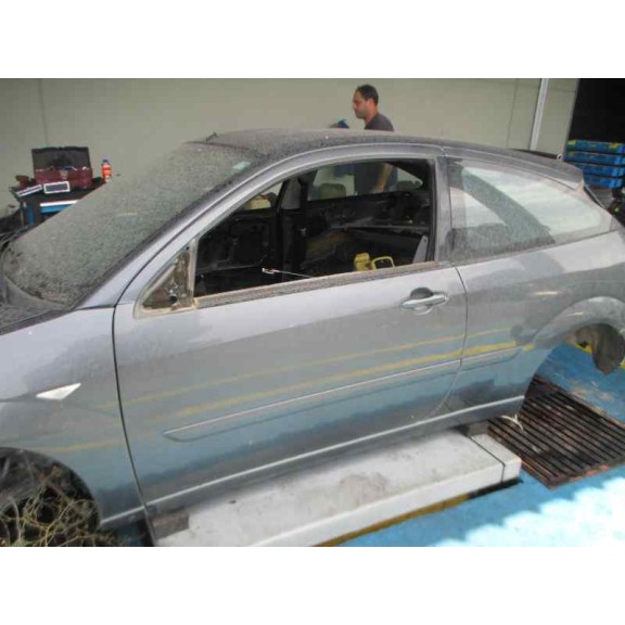 ford focus berlina (cak) del año 2003