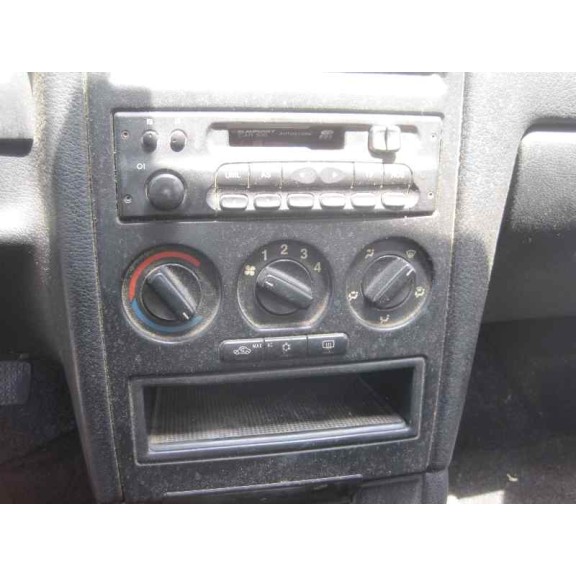 opel astra g berlina del año 1999