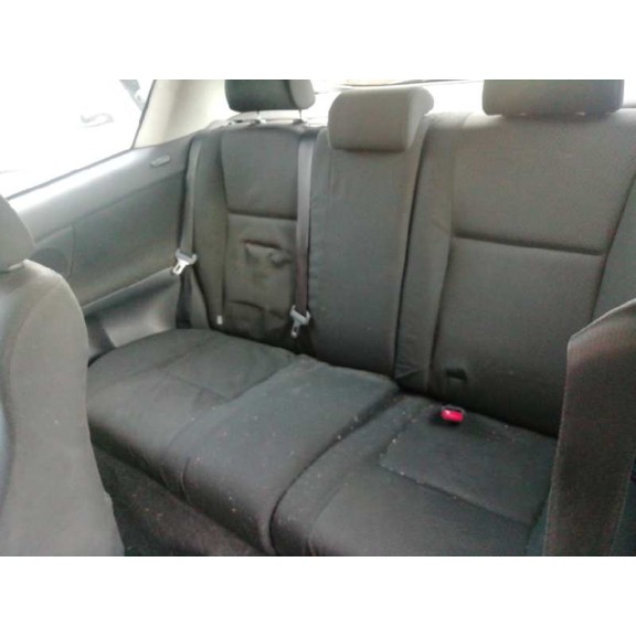 toyota corolla (e12) del año 2004