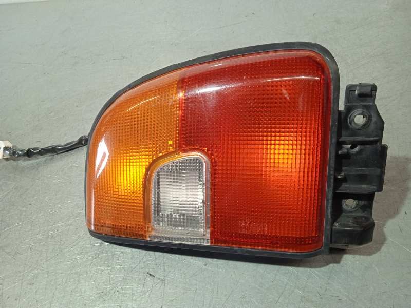 Recambio de piloto trasero derecho para toyota rav 4 funcruiser (a1) básico referencia OEM IAM 082121999R  