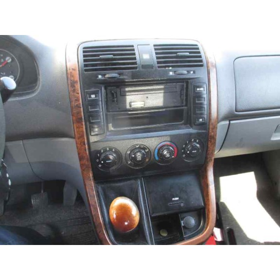 kia carnival ii del año 2003