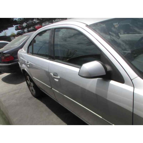 ford mondeo berlina (ge) del año 2001