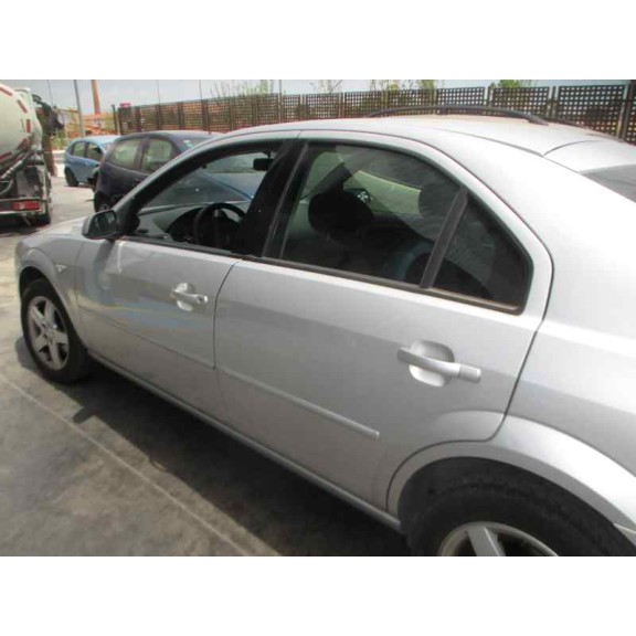 ford mondeo berlina (ge) del año 2001