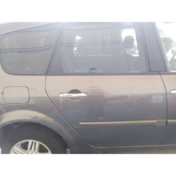 renault grand scenic del año 2004