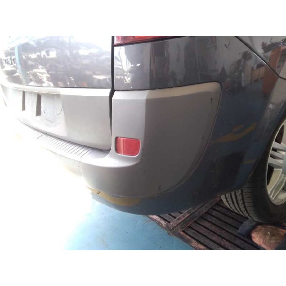 renault grand scenic del año 2004