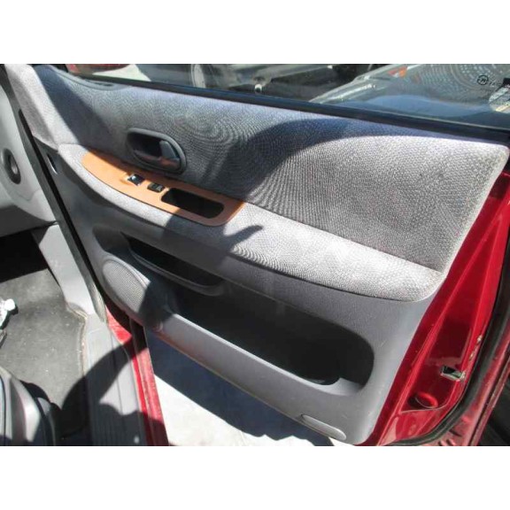 kia carnival ii del año 2003