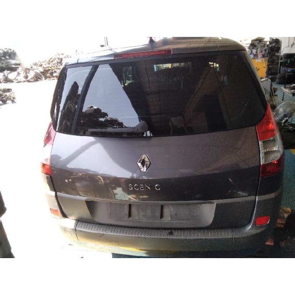 renault grand scenic del año 2004