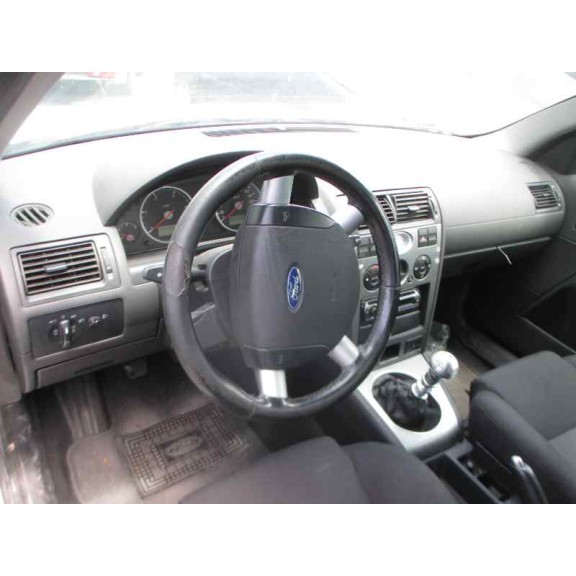 ford mondeo berlina (ge) del año 2001