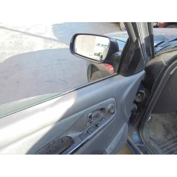 seat ibiza (6k1) del año 2001