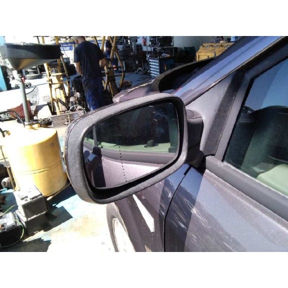 renault grand scenic del año 2004