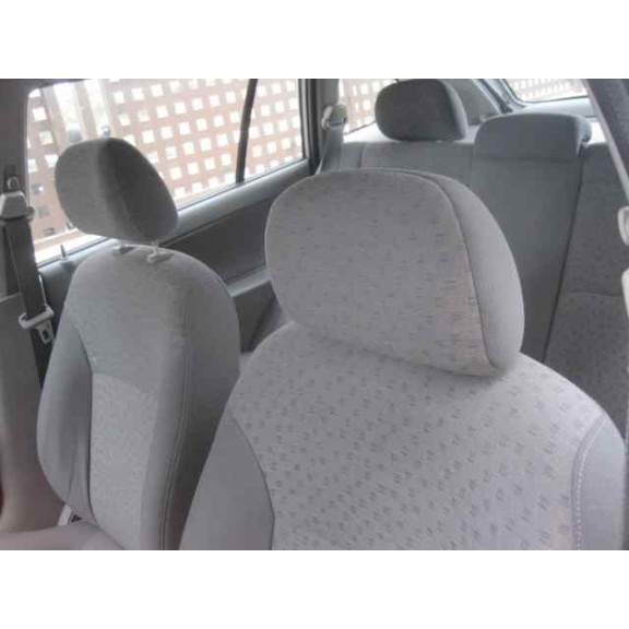 kia rio del año 2003