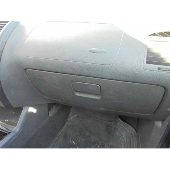 seat ibiza (6k1) del año 2001