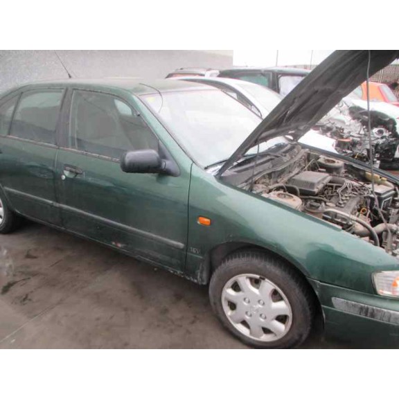 nissan primera berlina (p11) del año 1997