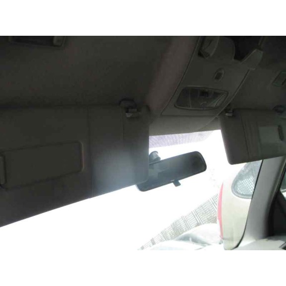 ford mondeo berlina (ge) del año 2001