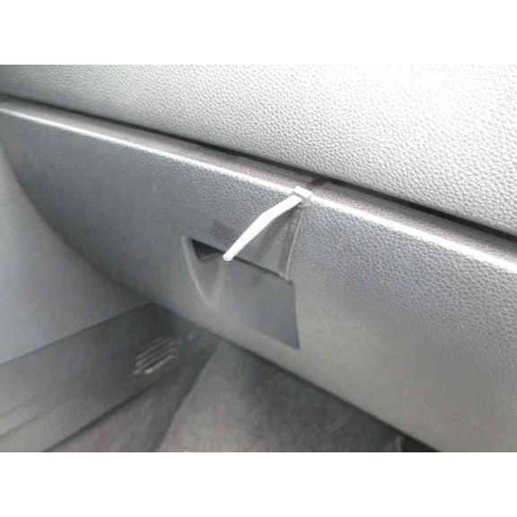 ford mondeo berlina (ge) del año 2001