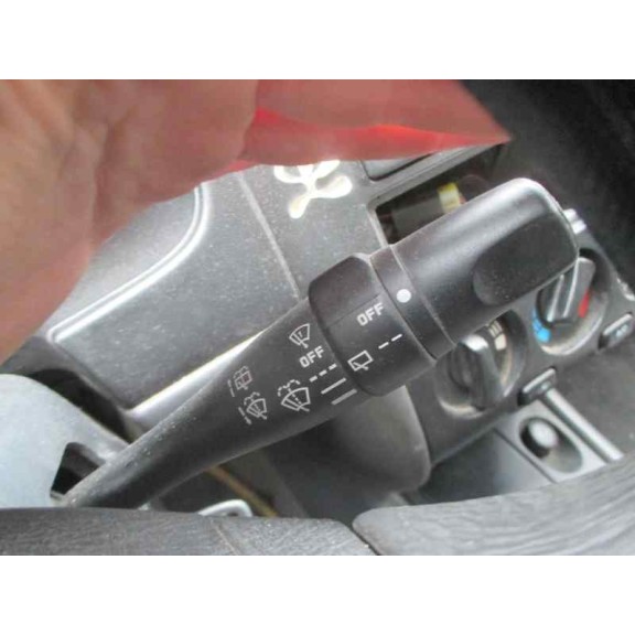 nissan primera berlina (p11) del año 1997