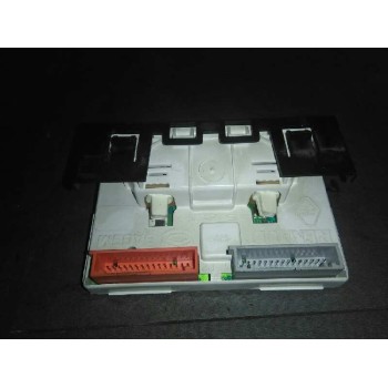 Recambio de display para renault clio ii fase ii (b/cb0) authentique referencia OEM IAM 8200028364  