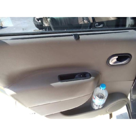 renault grand scenic del año 2004