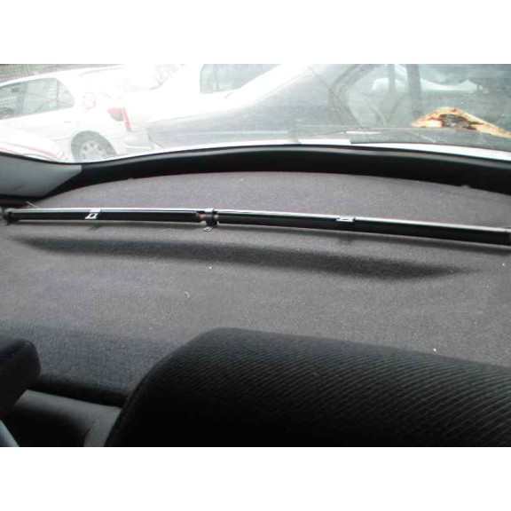 ford mondeo berlina (ge) del año 2001