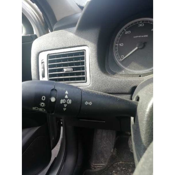 peugeot 307 (s1) del año 2002