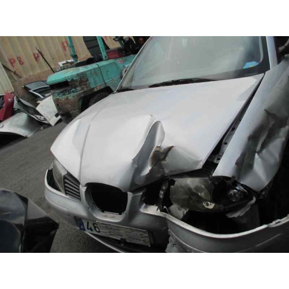 seat ibiza (6l1) del año 2002