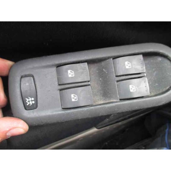 renault megane ii berlina 5p del año 2003