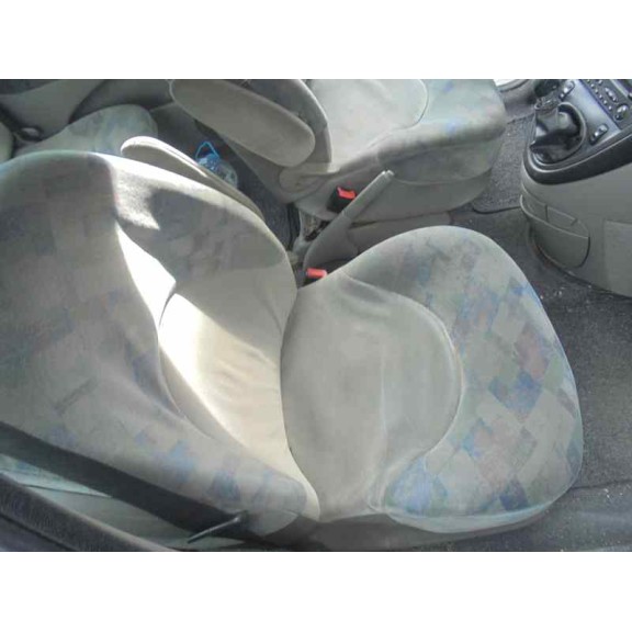 citroën xsara picasso del año 2000