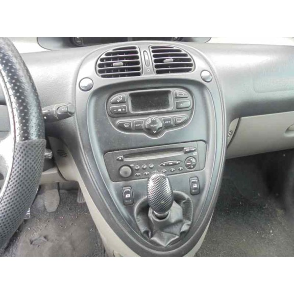 citroën xsara picasso del año 2000