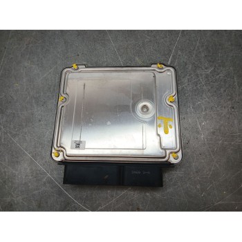 Recambio de centralita motor uce para opel insignia a (g09) 2.0 cdti (68) referencia OEM IAM 55576906 0281017105 