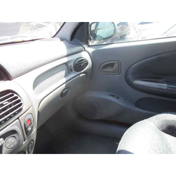 renault megane i coupe fase 2 (da..) del año 2001