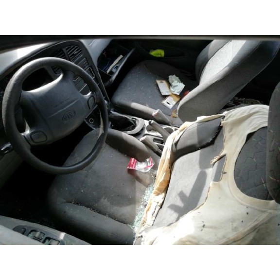 kia shuma del año 2000