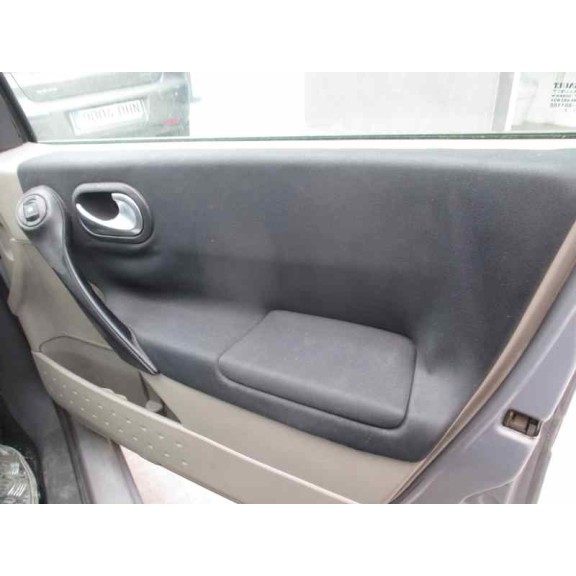 renault megane ii berlina 5p del año 2003