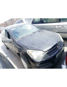 opel astra h berlina del año 2004