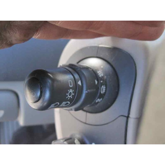 renault scenic ii del año 2005