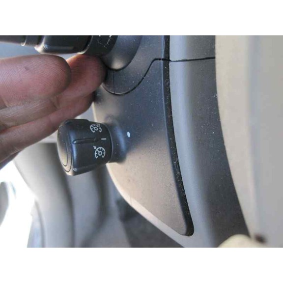 renault scenic ii del año 2005