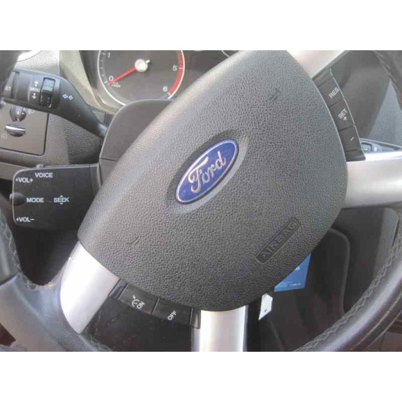 ford focus berlina (cap) del año 2006