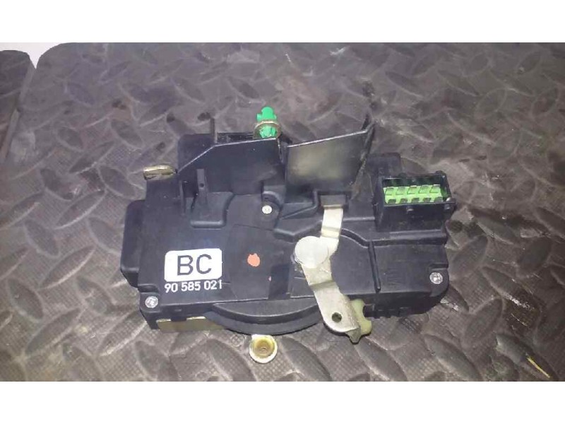 Recambio de cerradura puerta delantera izquierda para opel vectra b berlina básico referencia OEM IAM  5P 10PIN